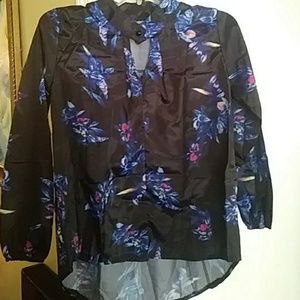 Flowerd blouse❤$7